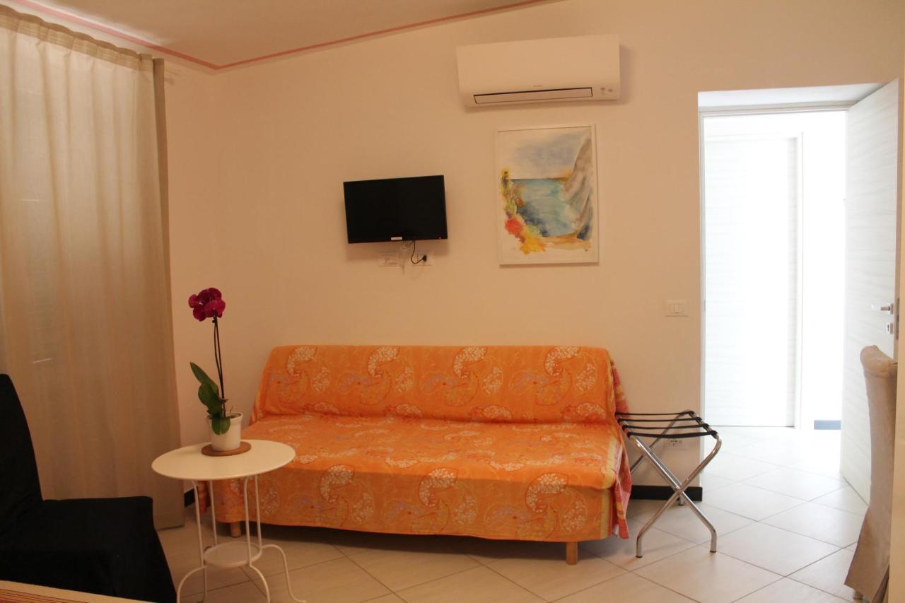 Marianna Quiet Rooms Monterosso al Mare Bagian luar foto